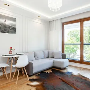Grzybowska By Renters Apartament